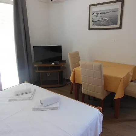 Daire Maslina Privlaka (Zadar)